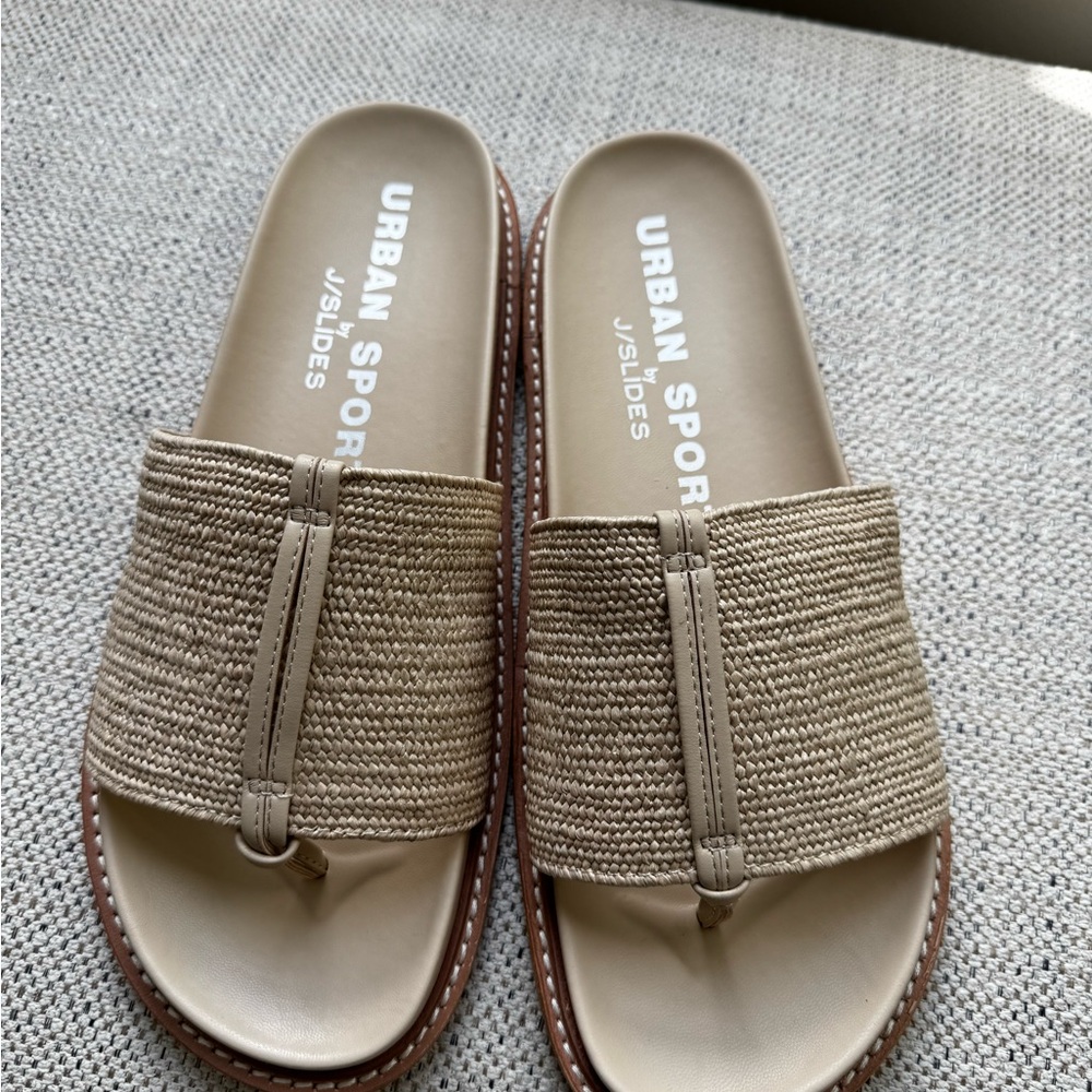 J Slides Beige Woven Sandals - Picture 2 of 4